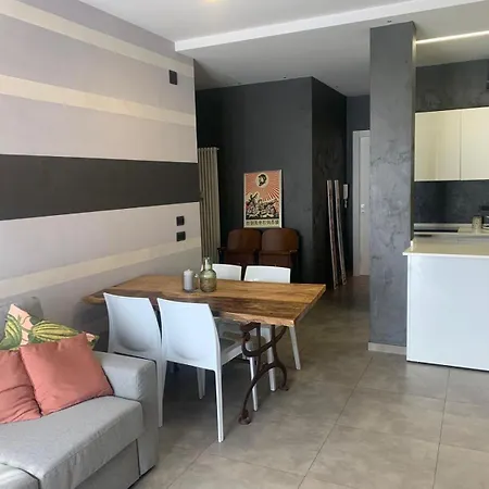 La Casa Di Clara * 阿尔巴